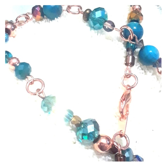 Crystal Glass and River Shell Necklace - Picture 2 of 8